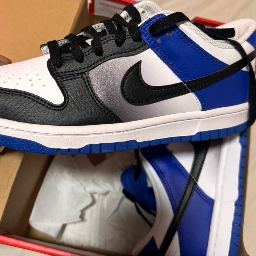 Nike Dunk Low GS - Black/Royal Blue Size 5Y,l